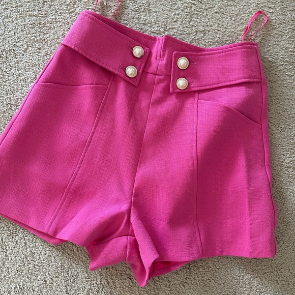 ♥️ Pearl Detail Pink Dress Shorts - Picture 3 of 8